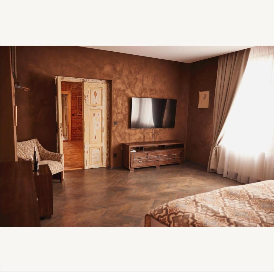 Apartmany Pekarna 1898 贝龙 外观 照片
