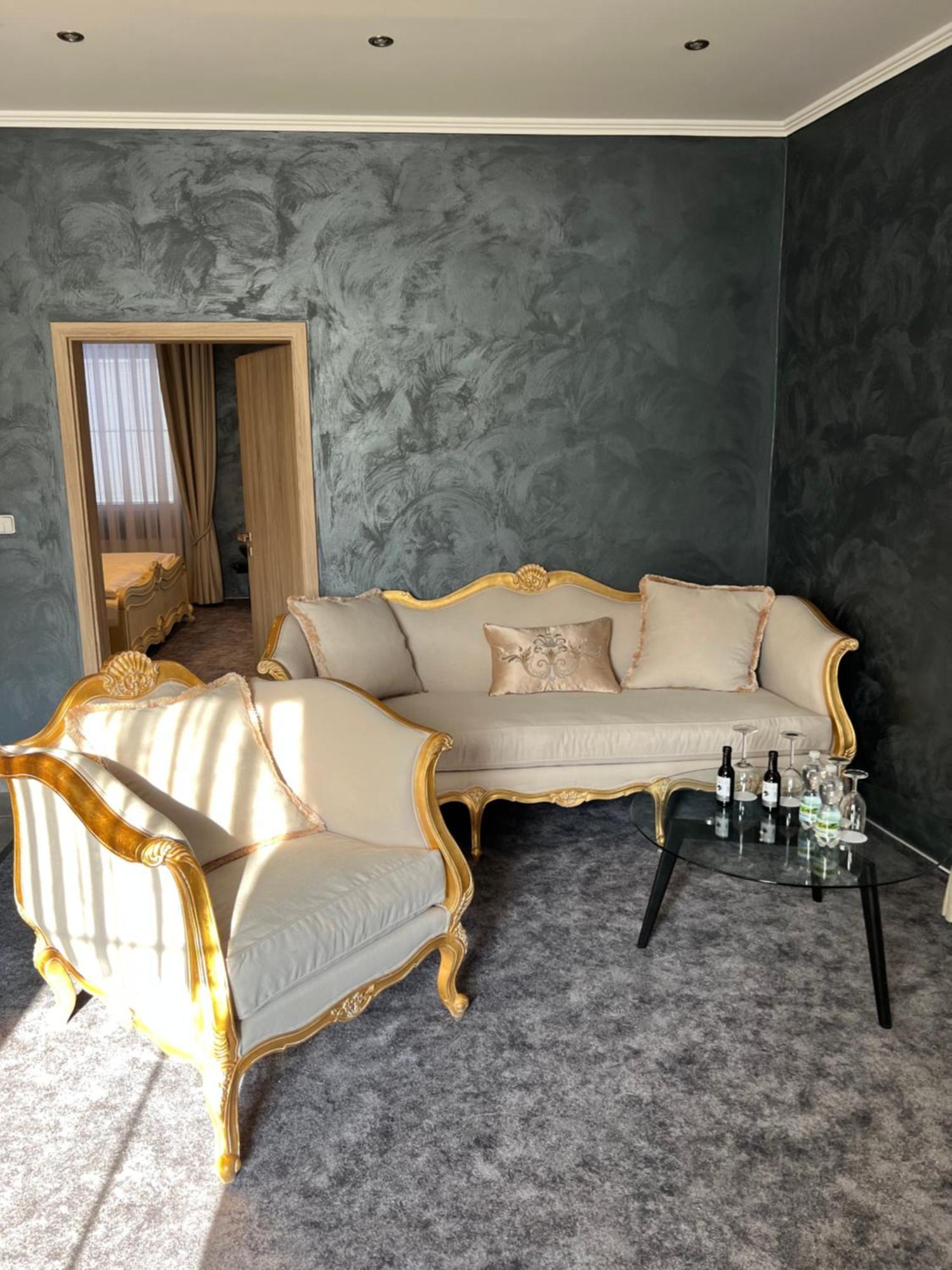 Apartmany Pekarna 1898 贝龙 外观 照片