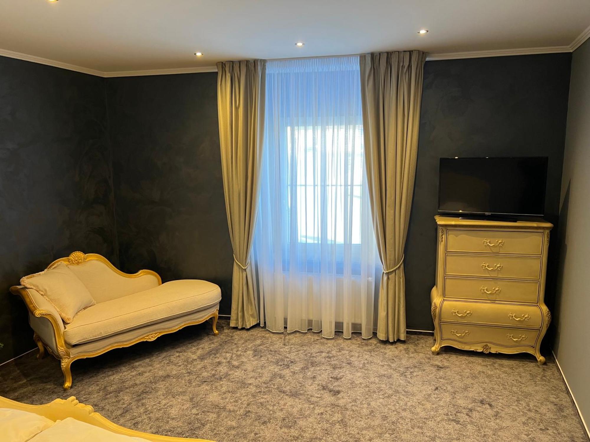 Apartmany Pekarna 1898 贝龙 外观 照片